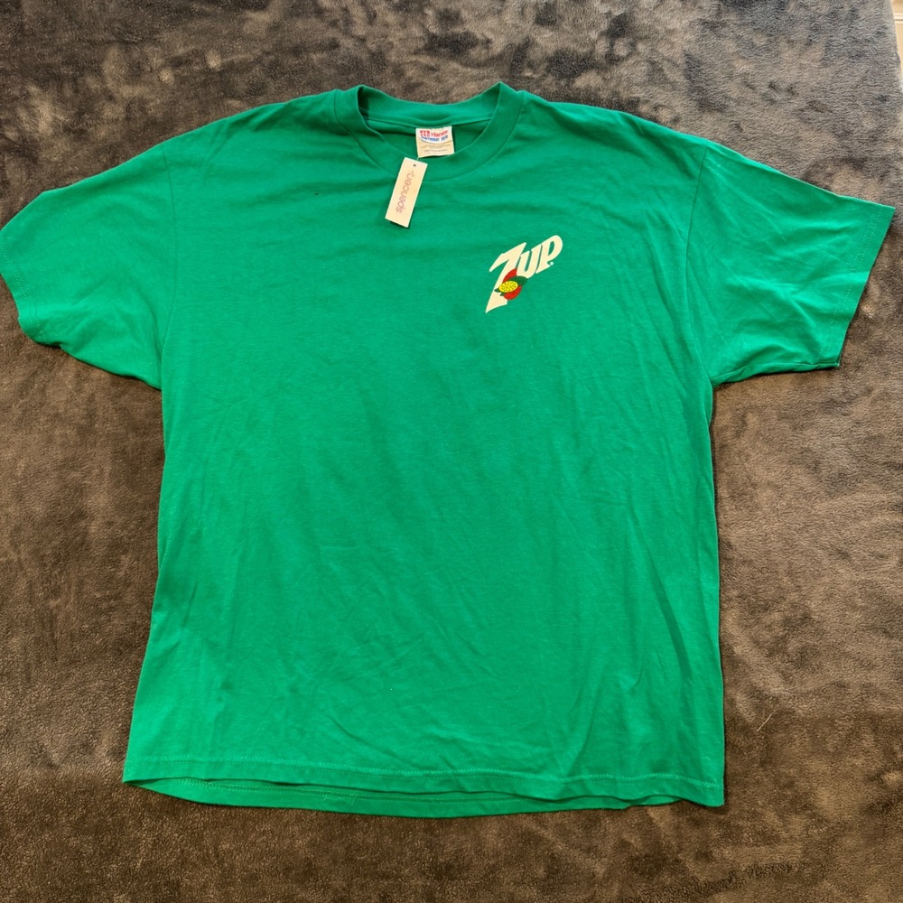 Vintage 7Up T-Shirt Mens XL Hanes Green Show Us Your Can Spencer Gifts
